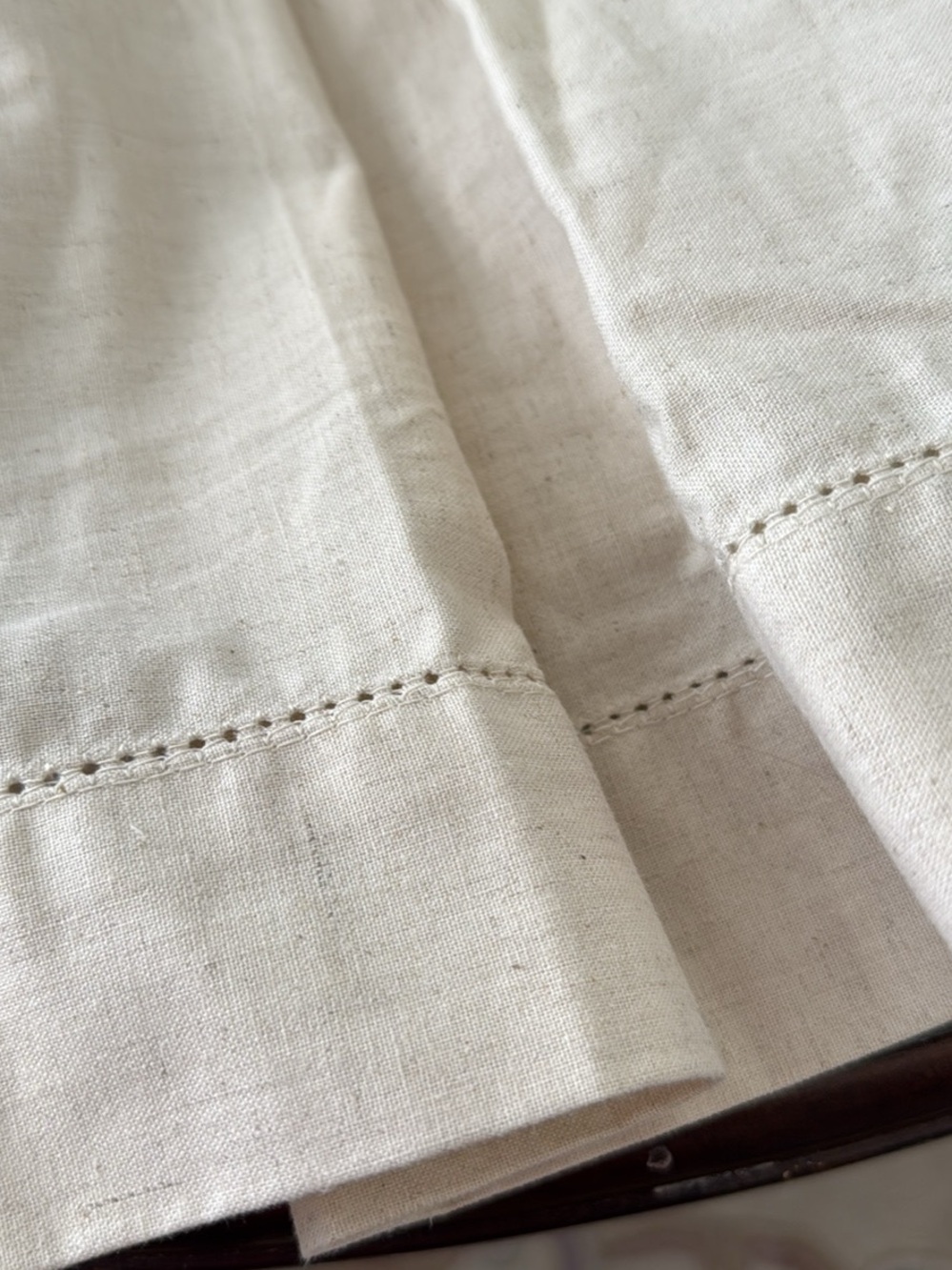 Cream Linen-Blend King Bed Skirt